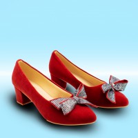 Hey bride, our shoes are all about YOU!